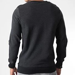 Offres 🎁 Sweat Crewneck 7903 Noir de Classic Series ✨ -HautStyle Boutique classic series 344497 7903 001 20221024T155118 04