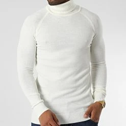 Tout neuf 🎉 Pull Col Roulé T3873 Blanc de Classic Series ❤️