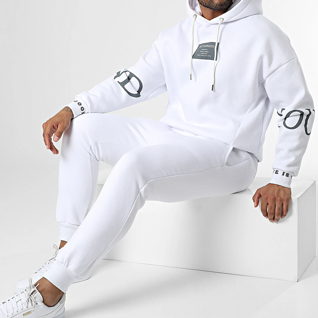 Sortie 🔔 Ensemble De Survetement 22-K014 Blanc de Classic Series ✨ 3 Sortie 🔔 Ensemble De Survetement 22-K014 Blanc de Classic Series ✨