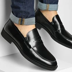 Budget ✔️ Mocassins 5129 Mat Black de Classic Series 😀