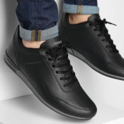 Les meilleures critiques de 🥰 Baskets 2554 Black Black de Classic Series 🎉