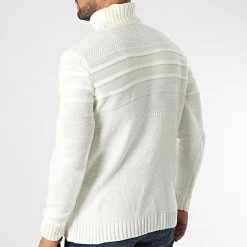 Tout neuf 👏 Pull Col Roulé T3832 Beige de Classic Series ❤️ -HautStyle Boutique classic series 345923 T3832 KEMIK 20221028T160309 04