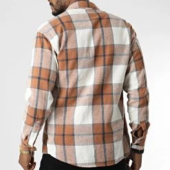 Grosses soldes 🔥 Surchemise A Carreaux 7037 Marron de Classic Series ✨ -HautStyle Boutique classic series 345930 7037 CAMEL 20221031T142036 04