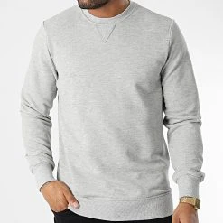 Le moins cher 🛒 Sweat Crewneck 7902 Gris Chiné de Classic Series 🔥 -HautStyle Boutique classic series 346000 7902 048 20221028T161154 03