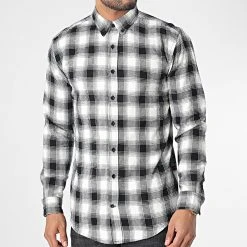 Bon marché ❤️ Chemise Manches Longues A Carreaux 10022 Blanc Noir de Classic Series ⌛ 7 Bon marché ❤️ Chemise Manches Longues A Carreaux 10022 Blanc Noir de Classic Series ⌛ -HautStyle Boutique classic series 348149 DP 10022 132 001 20221124T143614 03