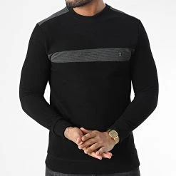 Meilleur prix ✔️ Sweat Crewneck RBL6212 Noir de Classic Series ✨