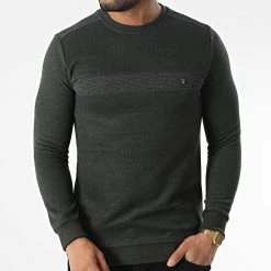 Meilleur prix ✔️ Sweat Crewneck RBL6212 Vert Kaki de Classic Series ⌛ -HautStyle Boutique classic series 348711 RBL6212 HAKI 20221125T150518 03