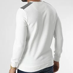 Promo 🔔 Sweat Crewneck RBL6212 Blanc de Classic Series 🛒 -HautStyle Boutique classic series 348713 RBL6212 EKRU 20221125T152446 04