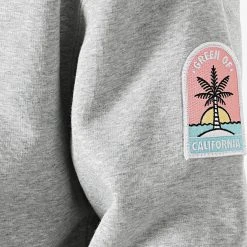 Coupon 👍 Sweat Crewneck Cali Gris Chiné de Classic Series 🥰 -HautStyle Boutique green of california 255436 GREENOFCALIFORNIA SWCR HTRGREY 20210607T140733 02