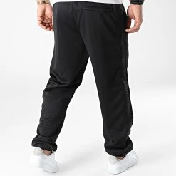 Tout neuf 👍 Pantalon Jogging A Bandes SP078 Noir de Classic Series 🔥 -HautStyle Boutique south pole 288446 SP078 BLACK 20220218T143335 04